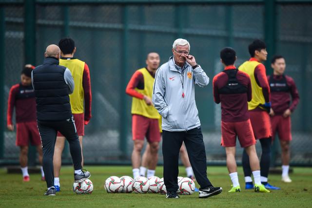 体育时评：别让功利主义毁掉中国足球的未来